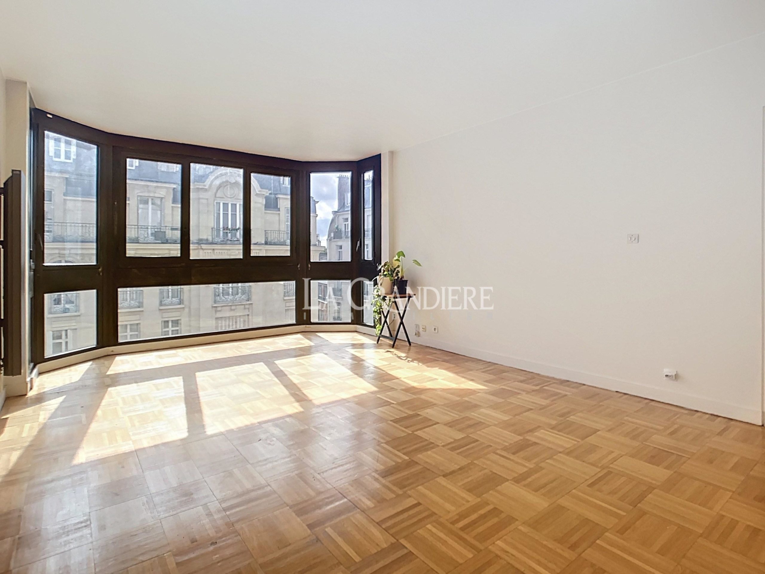 Property Featured Image