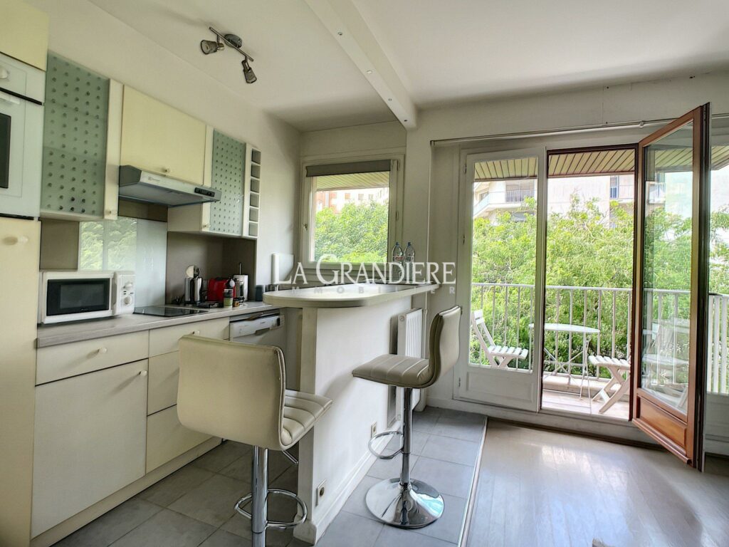 Property Featured Image