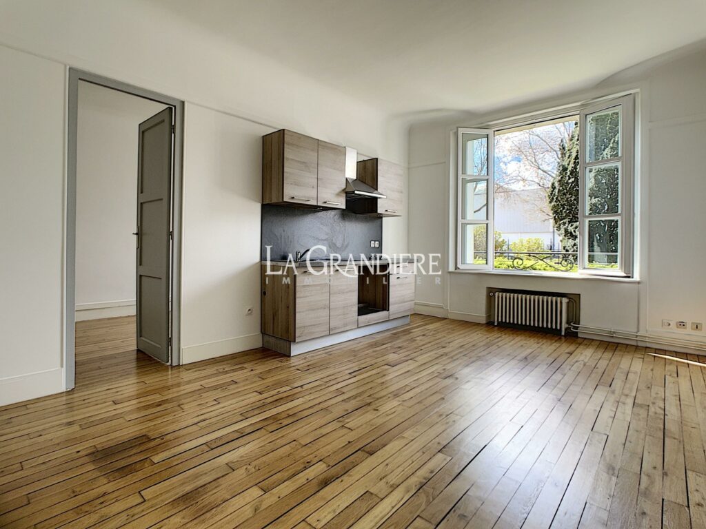 Property Featured Image