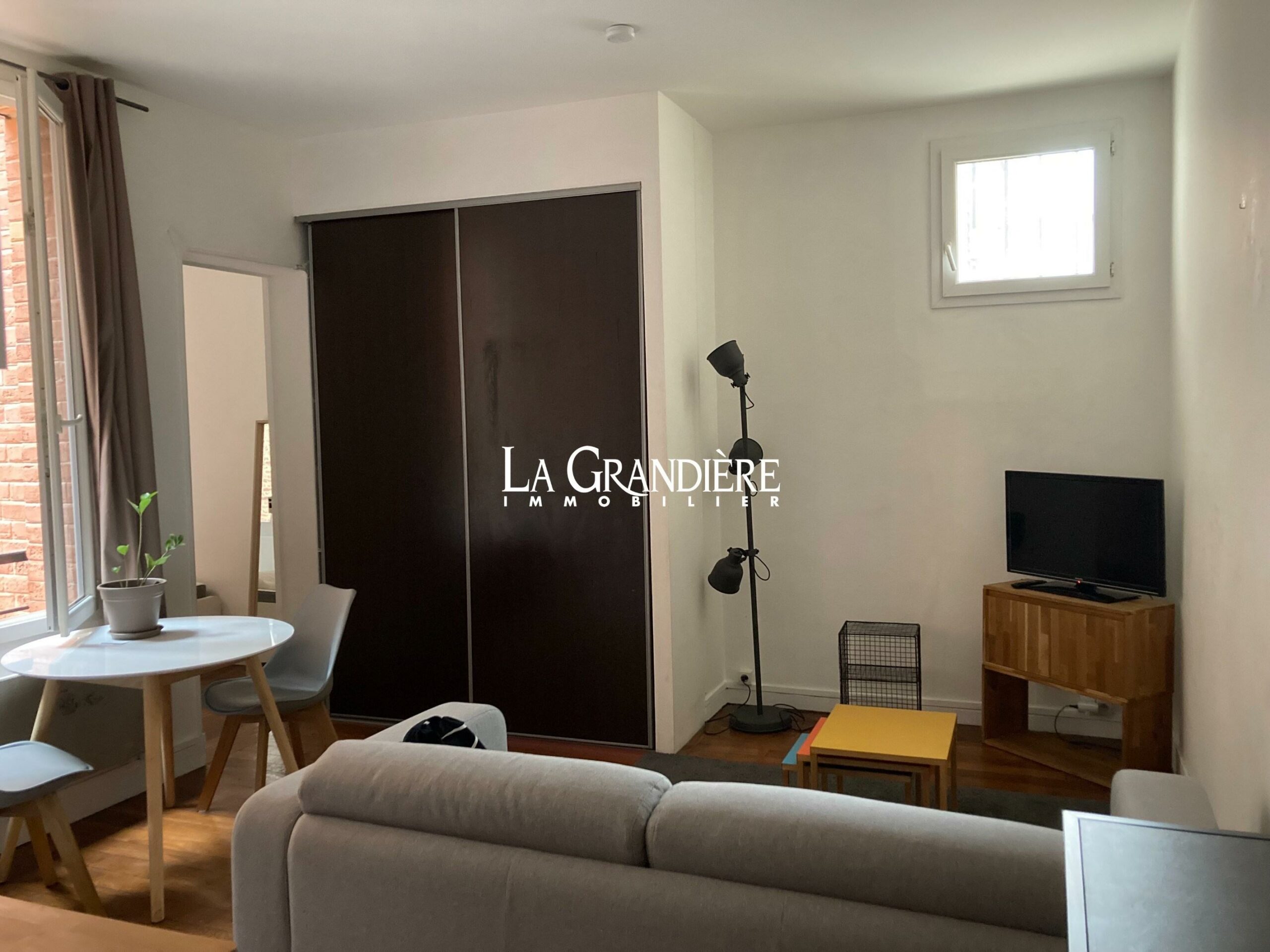 Property Featured Image